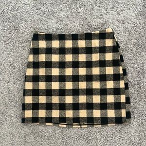 Plaid mini skirt